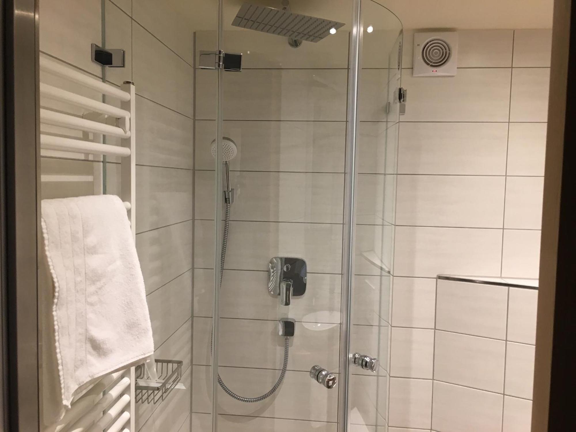 Gasthof Zum Ochsen Mossingen Bagian luar foto
